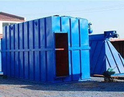 CNMC型逆流脈沖反吹袋式除塵器 CNMC型逆流脈沖反吹袋式除塵器